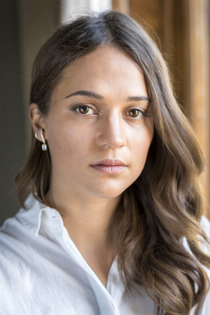 Alicia Vikander profil kép