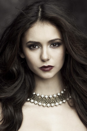 Nina Dobrev profil kép