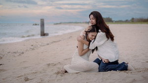 รักขบวนนี้หัวใจเกือบวาย kép