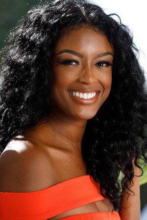 Javicia Leslie profil kép