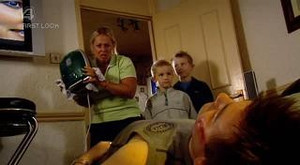 Shameless 3. évad Ep.4 4. epizód
