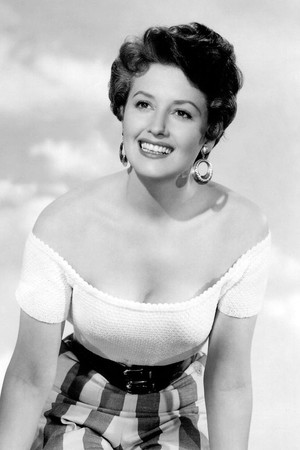 May Wynn profil kép