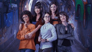 As Five kép