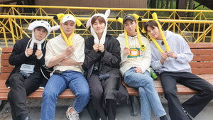뉴이스트 로드 kép