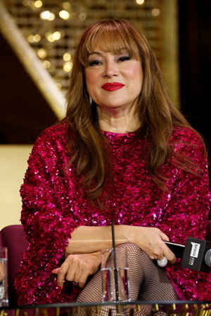 Jennifer Tilly profil kép