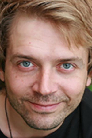 Илья Ильин profil kép