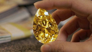 The Golden Pear Affair 1. évad Ep.5 5. epizód