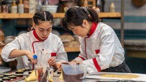 Bake Off: The Professionals 5. évad Ep.4 4. epizód