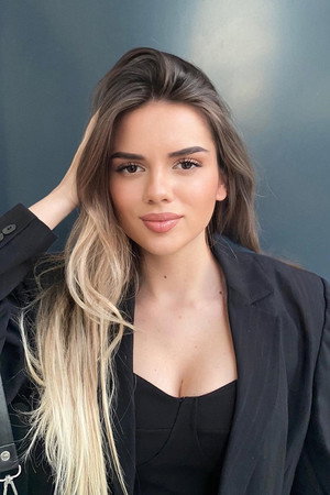 Verona Mirena profil kép