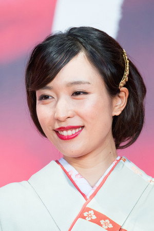 黒川芽以 profil kép