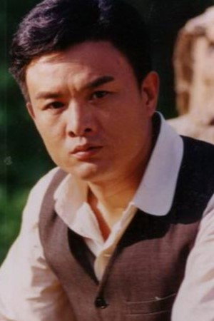 杨立山
