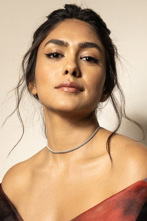 Mrunal Thakur profil kép
