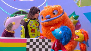 Helpsters 3. évad Ep.6 Versenyautós Roxy / Helpsterék a tengerparton