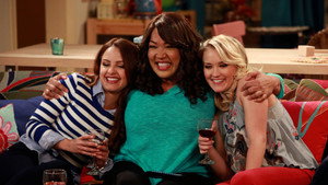 Young & Hungry 2. évad Ep.6 6. epizód