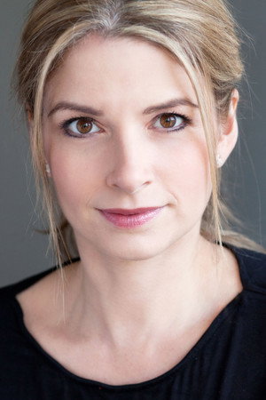 Caroline Sheen profil kép