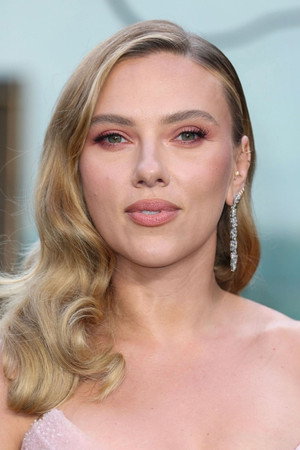 Scarlett Johansson profil kép