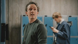 Waiting for the Out 1. évad Ep.5 5. epizód