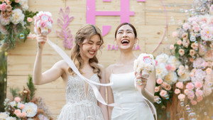 ใจซ่อนรัก kép