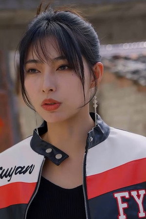 斯佳丽 profil kép