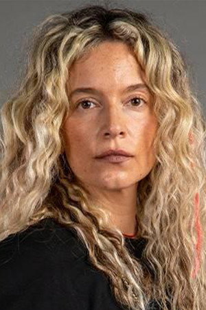 Hanzade Ofluoğlu