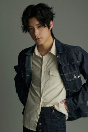 董子鸣 profil kép