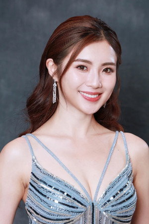 梁凱晴 profil kép