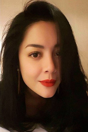 Lulu Tobing profil kép