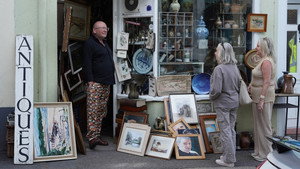 The Antiques Riviera 1. évad Ep.3 3. epizód