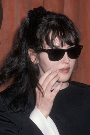 Isabelle Adjani profil kép