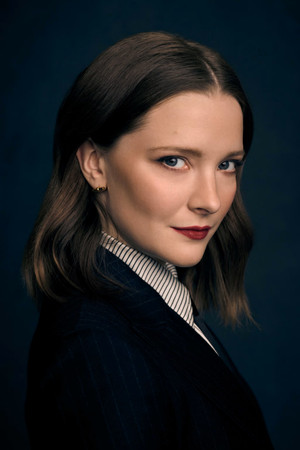 Morfydd Clark profil kép