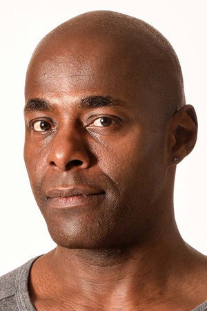 Paterson Joseph profil kép