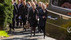 Brokenwood titkai 3. évad Ep.2 Csak a holttesteden át