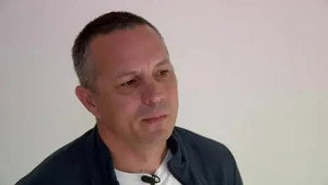 Isten veled, Magyarország! 1.évad Ep.1 1. rész