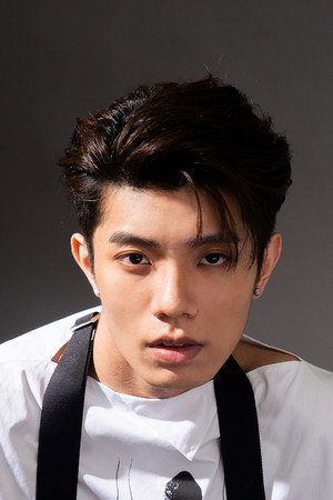 陳峻廷 profil kép