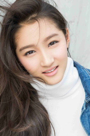 关晓彤 profil kép