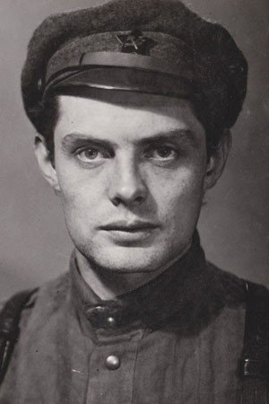 Павел Кадочников profil kép