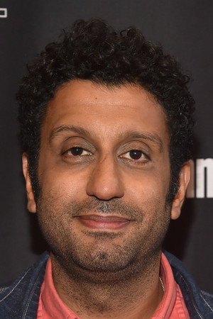 Adeel Akhtar profil kép