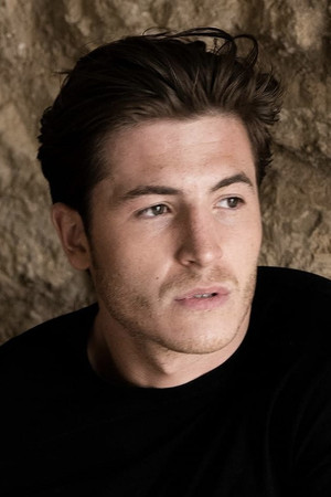 Kieron Moore profil kép