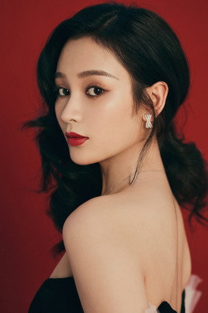 Wang Yifei profil kép
