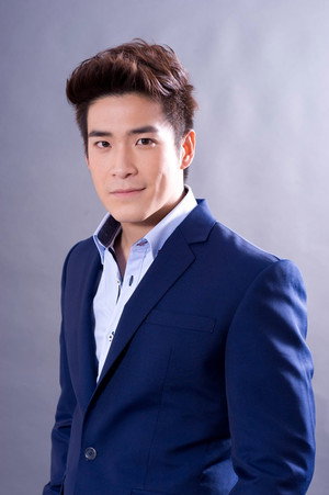 ธีรเดช เมธาวรายุทธ profil kép