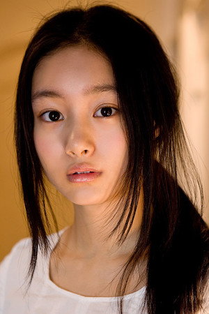 忽那汐里 profil kép