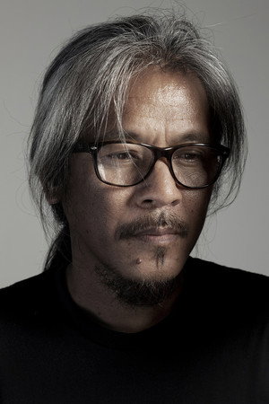 Lav Diaz profil kép