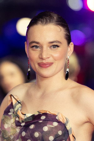 Luna Wedler profil kép