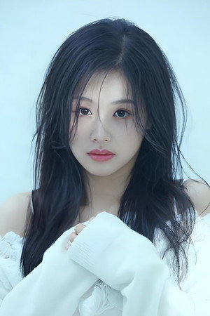 余茵 profil kép