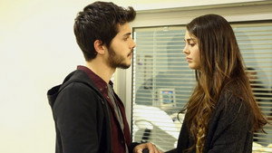 Acı Aşk 1. évad Ep.4 4. epizód