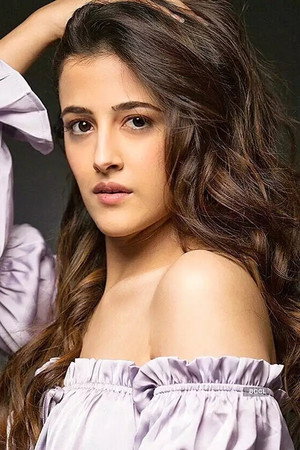 Nupur Sanon profil kép
