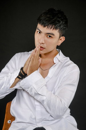 Steven Nguyễn profil kép