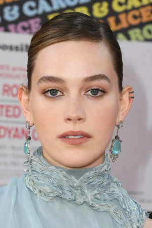 Victoria Pedretti profil kép