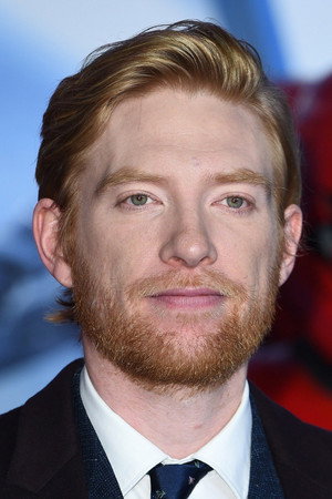 Domhnall Gleeson profil kép