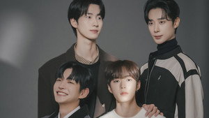 비밀 사이 kép